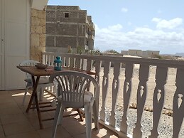 Estoril beach residence