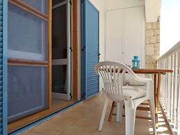 Estoril beach residence