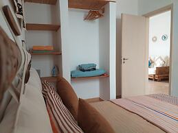 Estoril beach residence