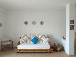 Estoril beach residence