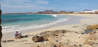 Estoril beach residence