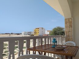 Estoril beach residence