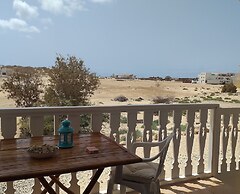 Estoril beach residence