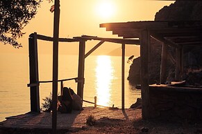 Kelebekler Vadisi Butterfly Valley