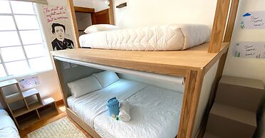 Hostal Fungi Casa Rosa