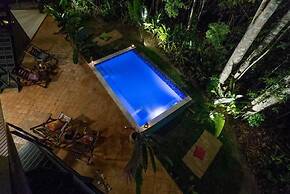 Casa do Arvoredo - casa com serviços