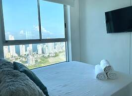 Apartamento con vista al Mar y Piscina