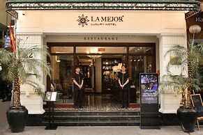 Hanoi La Mejor Hotel & Sky Bar