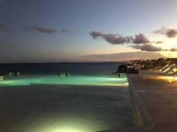 Deluxe Aparment Whit Beach & Ocean View