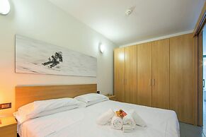 Teleo 76 Ski In - Ski Out 50m