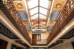 Suzangaron Boutique Hotel