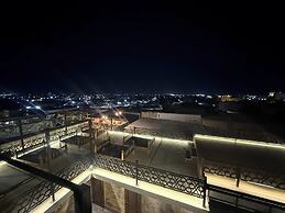 Suzangaron Boutique Hotel