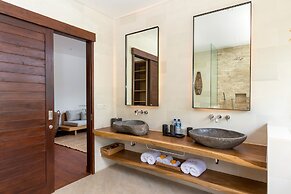 Sundance Villa by Villa Finder