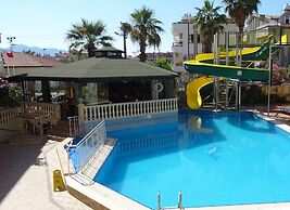 MAXWELL HOLIDAY CLUB