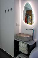 BlackStone Luxury Suites