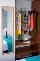 BlackStone Luxury Suites