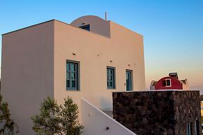 BlackStone Luxury Suites