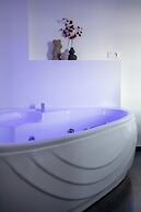 BlackStone Luxury Suites