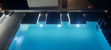 BlackStone Luxury Suites