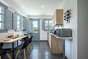 BlackStone Luxury Suites