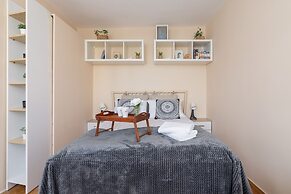 Studio Cracow Targowa by Renters