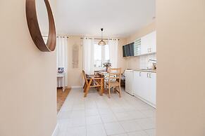 Studio Cracow Targowa by Renters