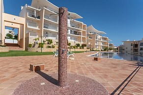 Sea view Apartment with sunbathing Terrace & 2 Swimming pools