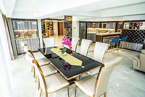 Dream of Aventus Hotel Kuta