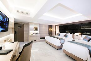 Dream of Aventus Hotel Kuta