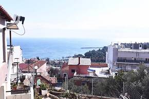 2 Bedroom Art House in Kavala