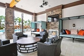 Beautiful Luxury Home With All The Space With Pool 5 Bedroom Home by R