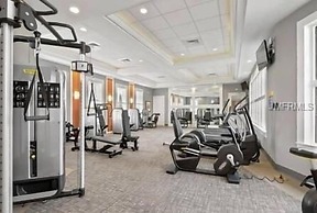 Beautiful Luxury Home With All The Space With Pool 5 Bedroom Home by R