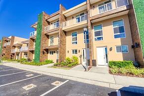 3 Bed Townhome With 3 Floors Near Disney 3 Bedroom Townhouse by Redawn