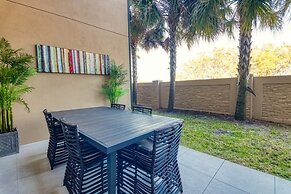 3 Bed Townhome With 3 Floors Near Disney 3 Bedroom Townhouse by Redawn