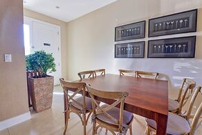 3 Bed Townhome With 3 Floors Near Disney 3 Bedroom Townhouse by Redawn