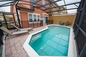 4 Bed 3 Bath Town-home With Pool Near Disney 4 Bedroom Townhouse by Re