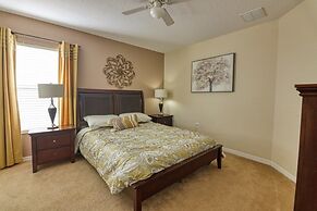 6 Bed Private Pool Area Pool, Spa, Game Room 6 Bedroom Home by Redawni