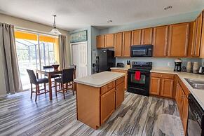 6 Bed Private Pool Area Pool, Spa, Game Room 6 Bedroom Home by Redawni