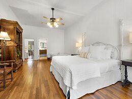 Meyer Hotel