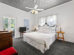 Meyer Hotel