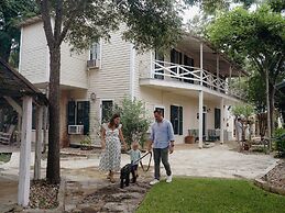 Meyer Hotel