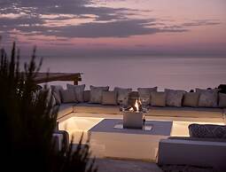 Rebek Luxury Villas & Suites