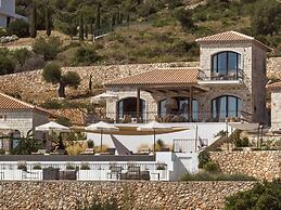Rebek Luxury Villas & Suites