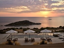 Rebek Luxury Villas & Suites