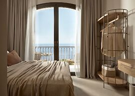 Rebek Luxury Villas & Suites