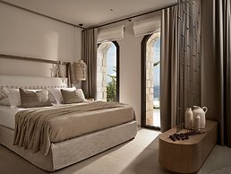 Rebek Luxury Villas & Suites