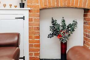 Honeysuckle Terrace - From 125 Per Night