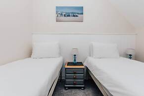 Honeysuckle Terrace - From 125 Per Night