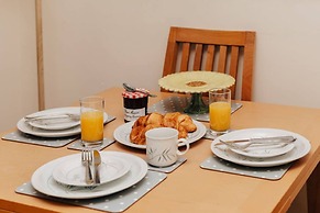 Honeysuckle Terrace - From 125 Per Night