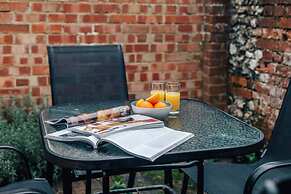 Honeysuckle Terrace - From 125 Per Night